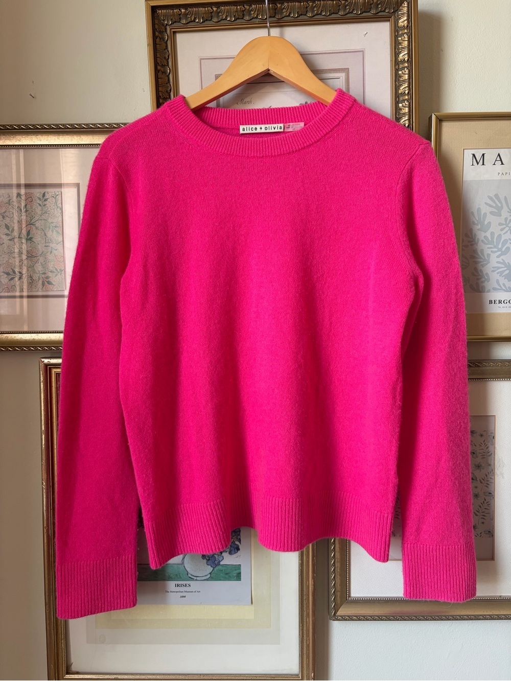 Alice + Olivia Hot Pink Cashmere Crew Neck Sweater Small